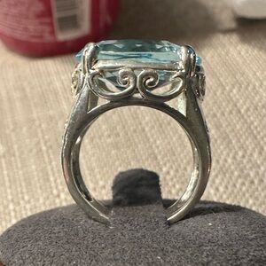 Silpada Blue Topaz Ring sz 7
